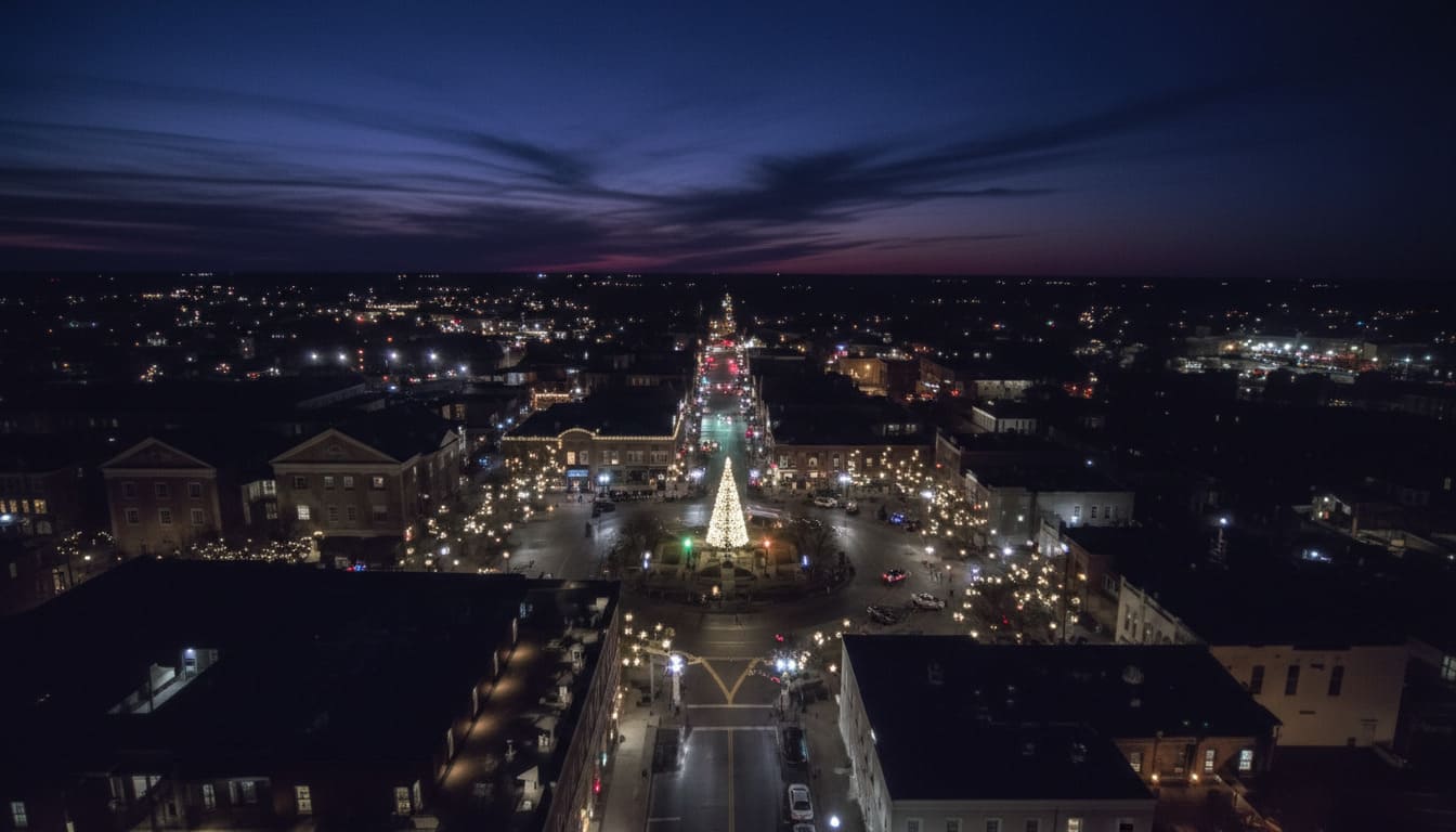Franklin town square at night with lit Christmas tree in historic small towns near Nashville Tennessee